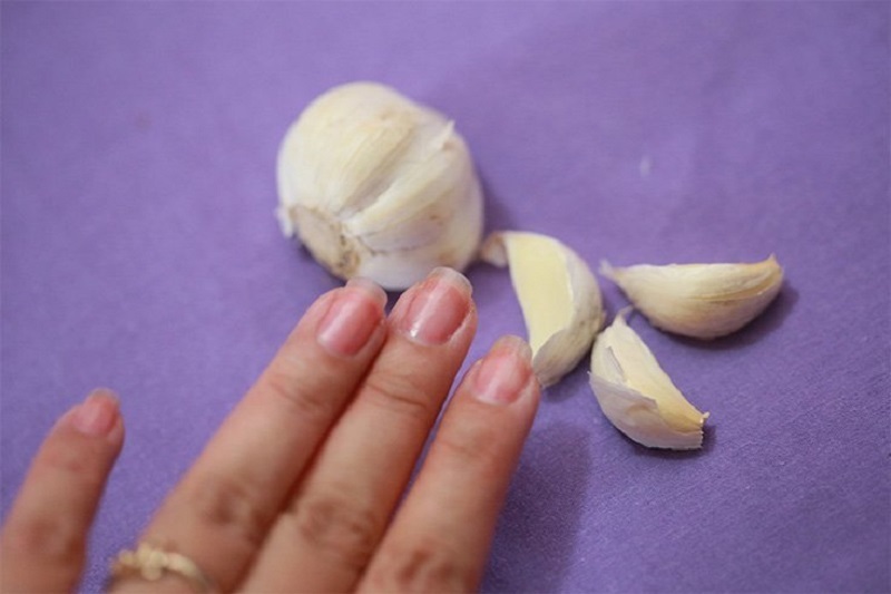 garlic in your nail polish