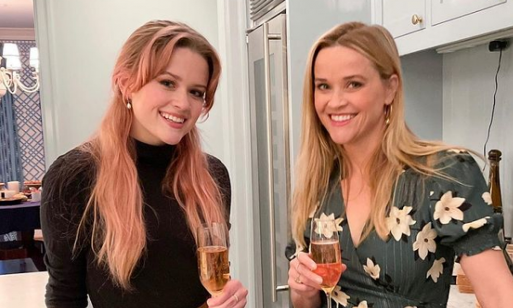 Ava Phillippe & Reese Witherspoon