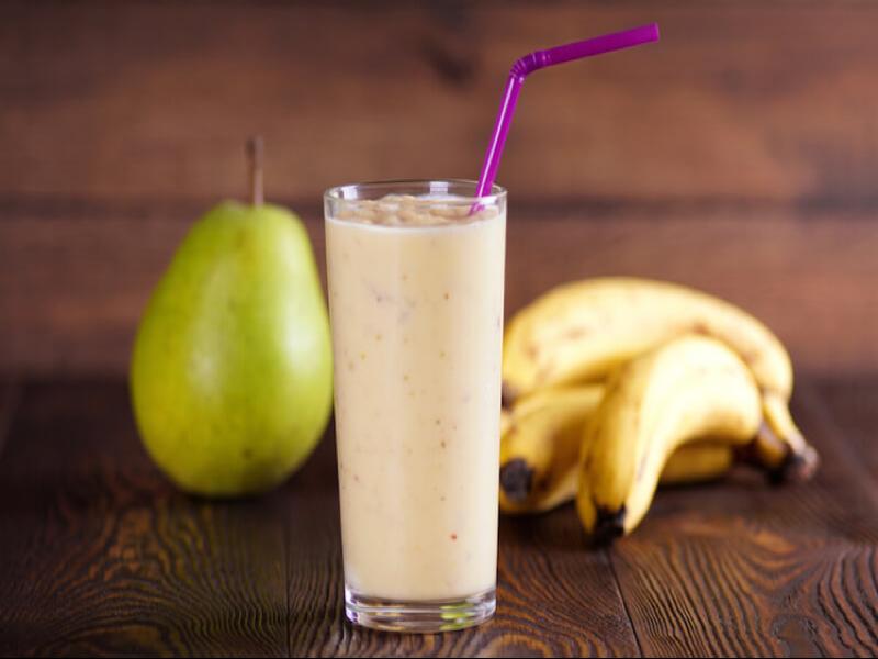 Pear and banana juice