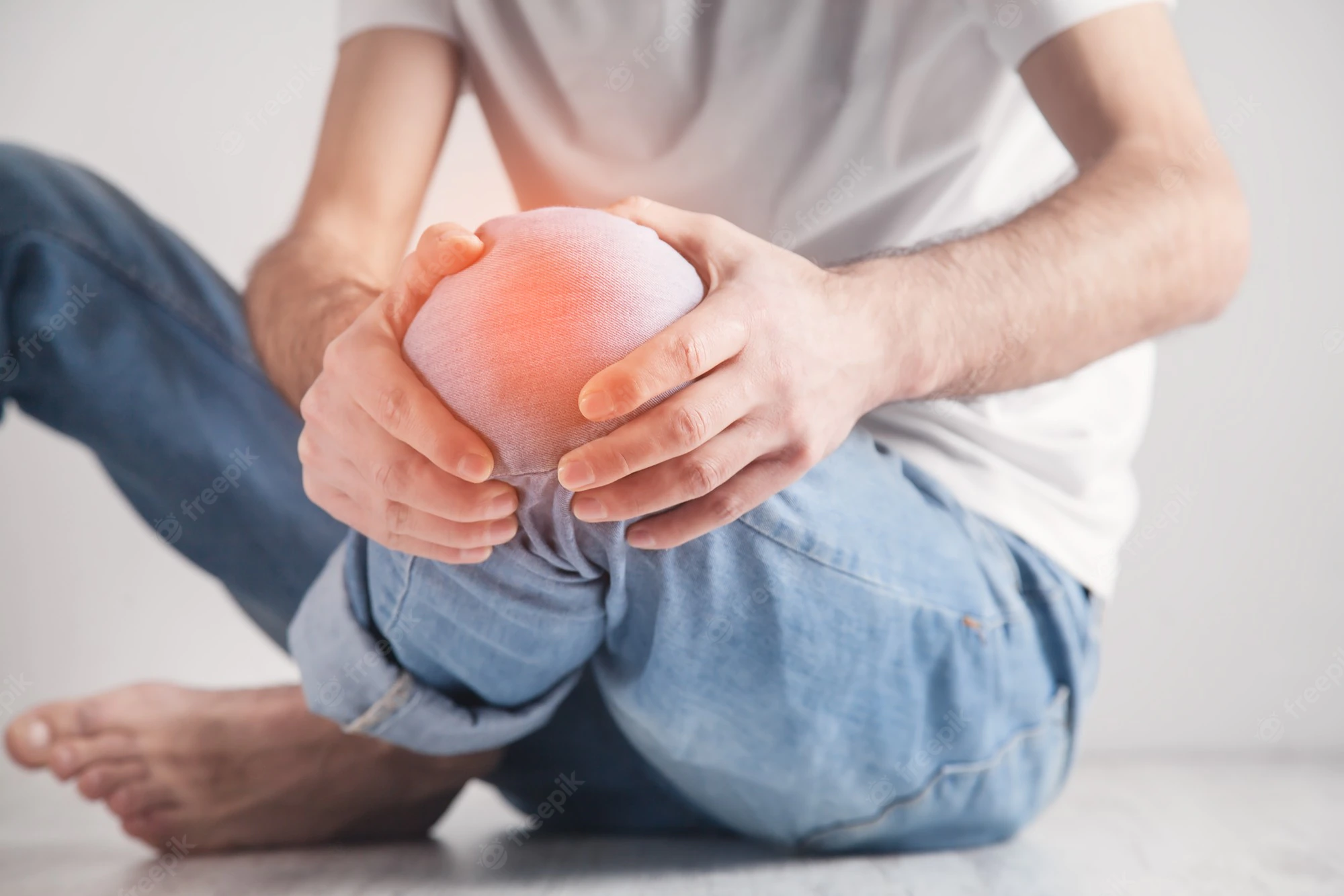 Heal your knee pain naturally with these home remedies Tips With Tricks